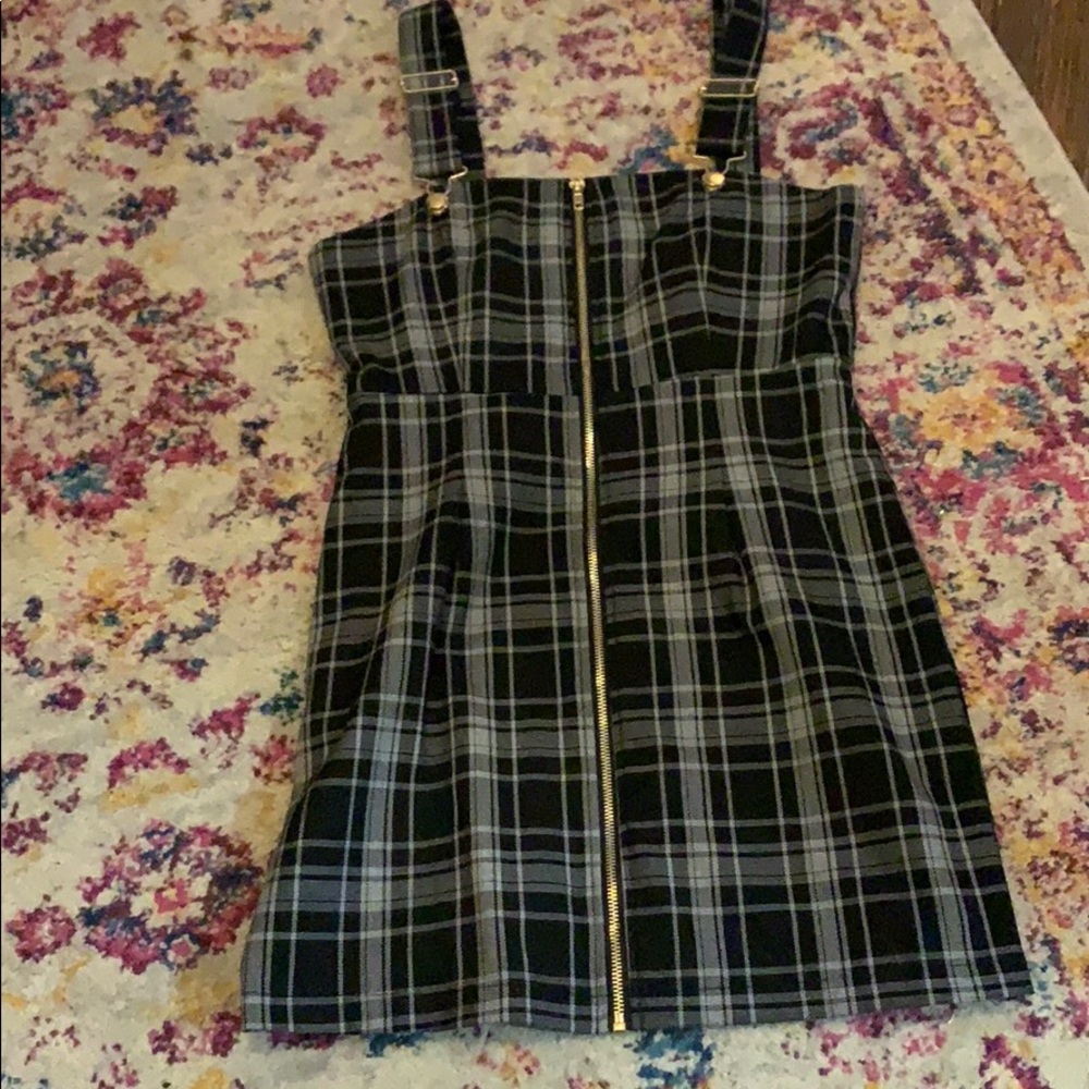 Short overall dress